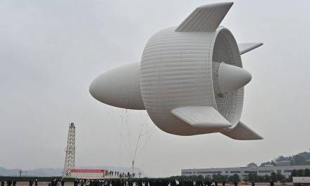 China Hasilkan Listrik Dari Turbin Angin Raksasa Di Udara