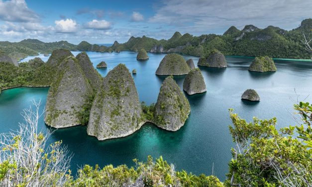 Menikmati Keindahan Alam Raja Ampat: Surga Tersembunyi
