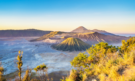 Pesona Gunung Bromo: Surga Wisata Alam Di Jawa Timur