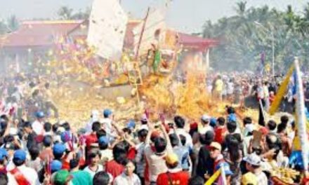 Upacara Adat Indonesia Yang Masih Dilestarikan Hingga Kini