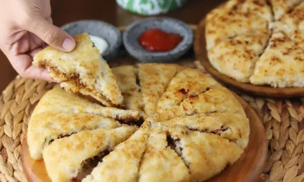 Makanan Khas Daerah Bertahan Di Tengah Tren Kuliner Modern