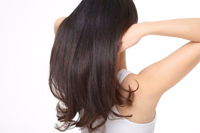 Tips Merawat Rambut Panjang Agar Tetap Sehat Dan Berkilau