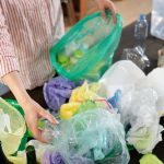 Cara Mengurangi Penggunaan Plastik Dalam Kehidupan Harian